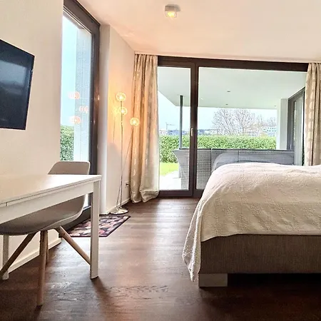 Direkt Am Phoenixsee 도르트문트